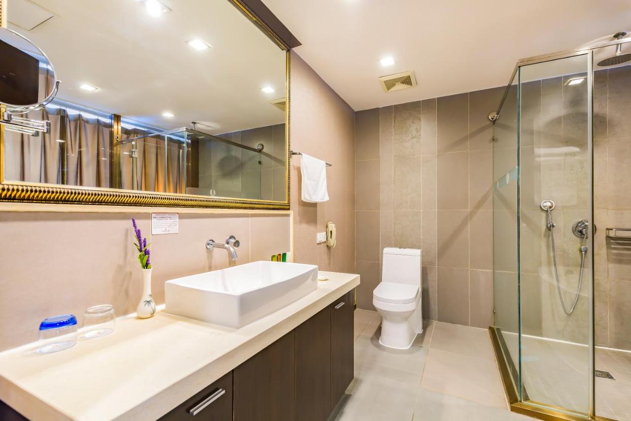 Jianguo Hotspring Hotel photo