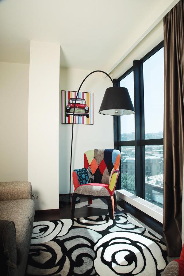 Opera Suite Hotel photo