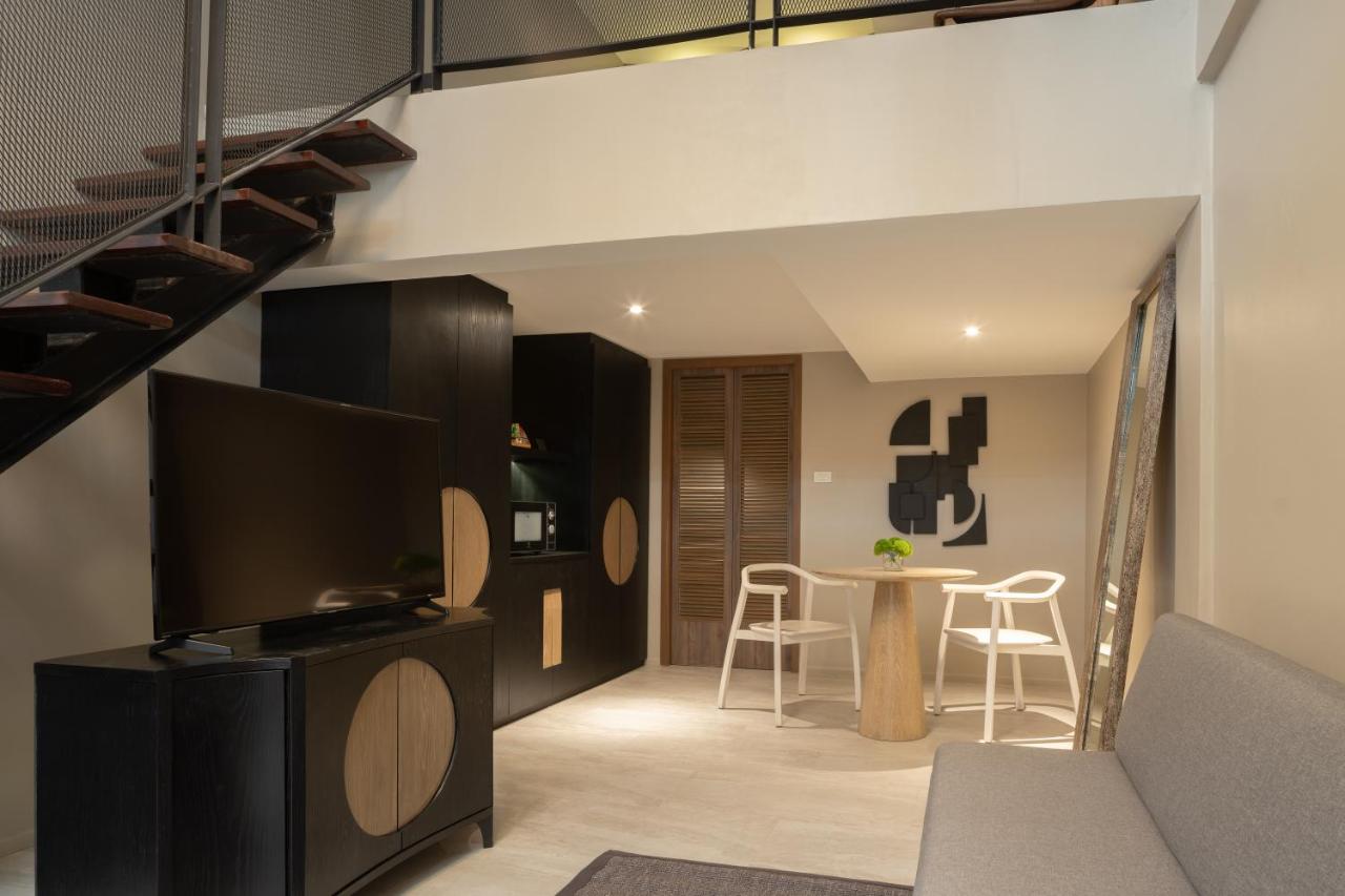 Stay Plus Hotel Bangkok - 4