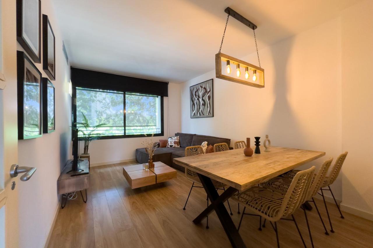 The Lonely Chimney Apartments - 4