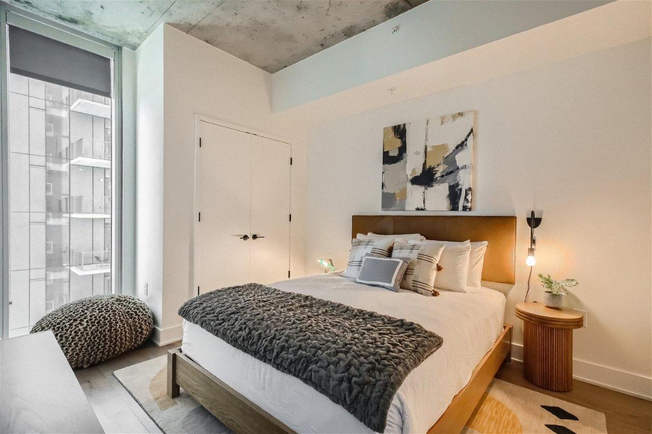 2BD Condo-Rainey St-Best views-RT Pool - 2