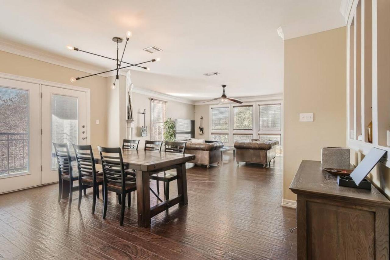 Warm Suburban 3BR Townhome near DT - 4