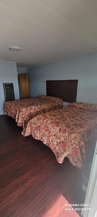 Village Motel — photo 5