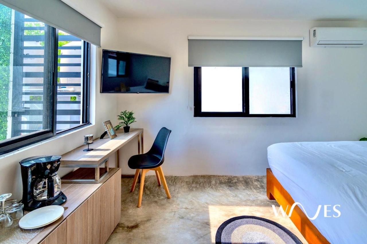 Habitación Privada | Terraza c/Jardín y Piscina | BBQ photo