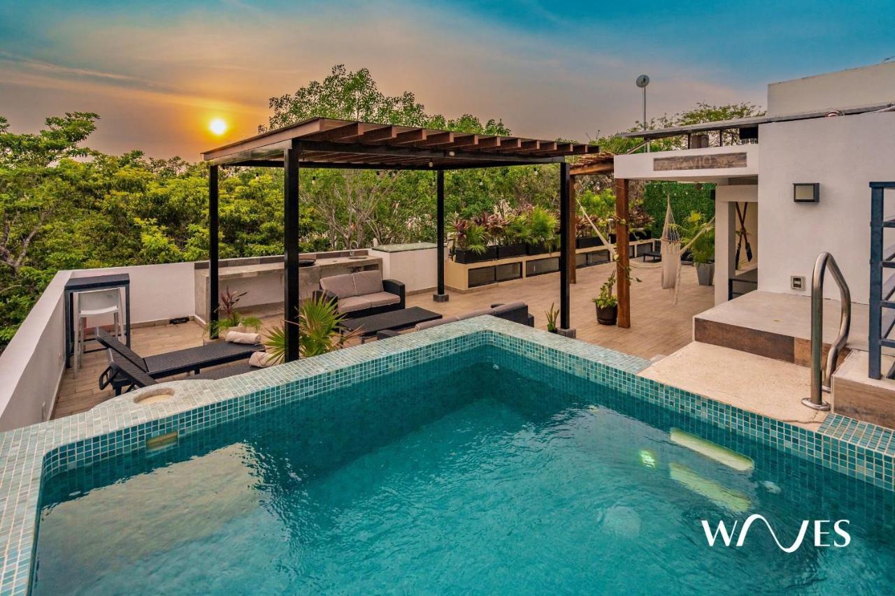 Habitación Privada | Terraza c/Jardín y Piscina | BBQ photo