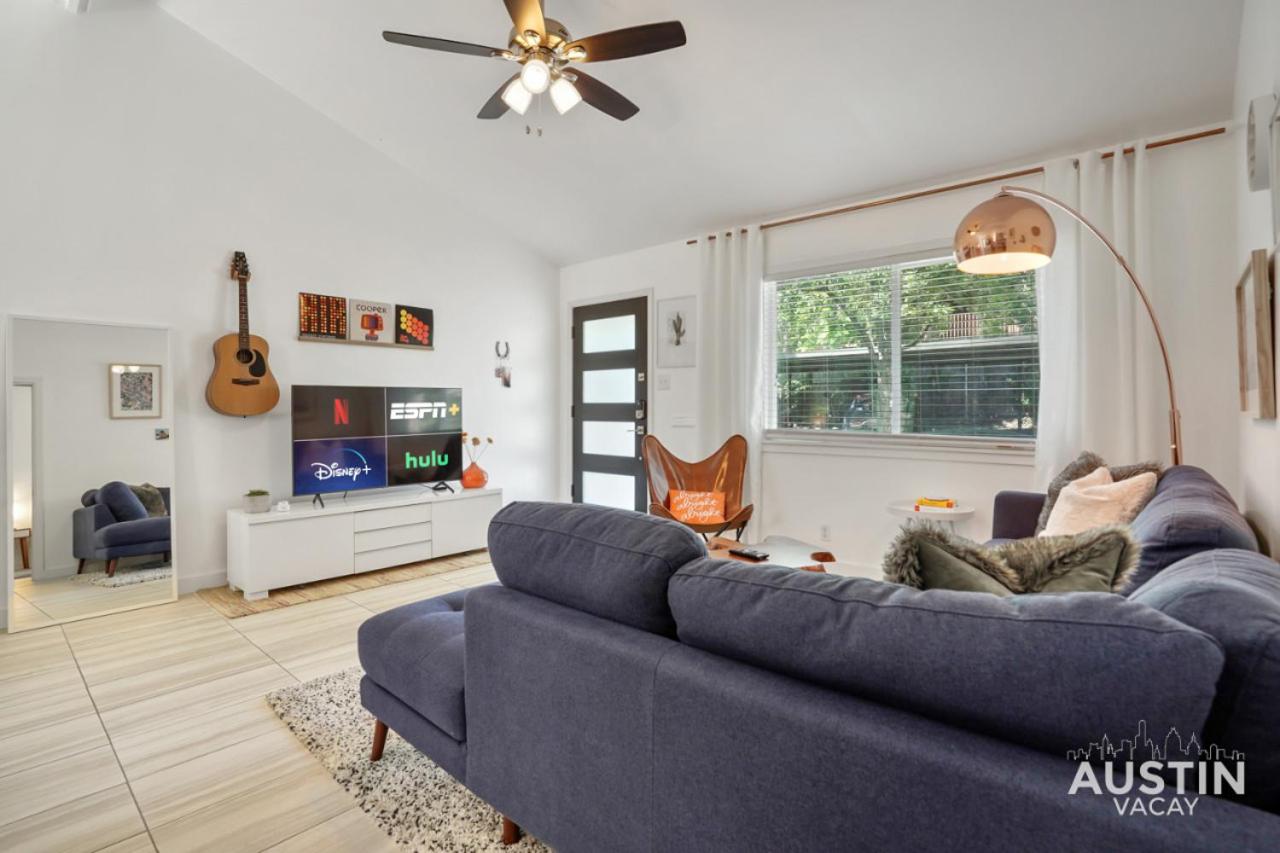 Stylish Austin Retreat w Luxurious King Bed and WD - 5