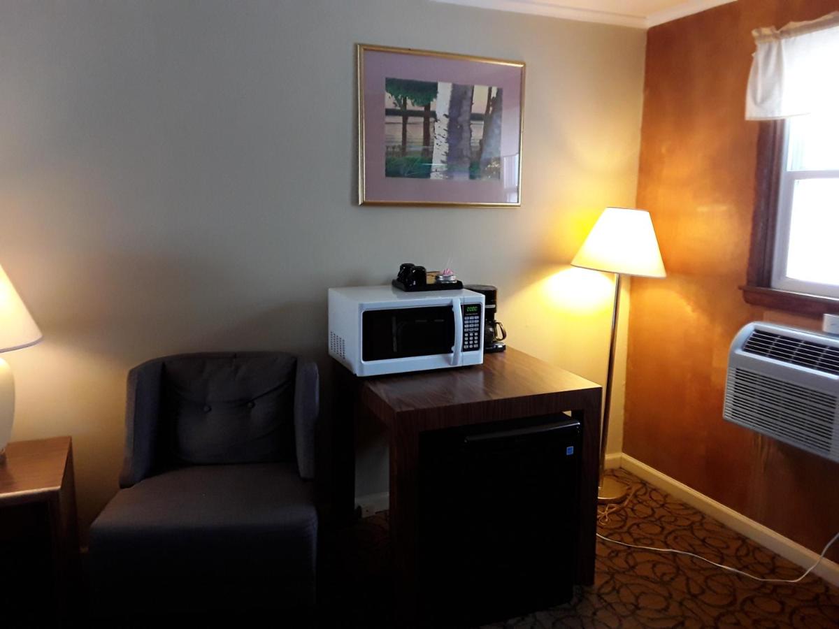 Sleepy Hollow Motel — photo 8