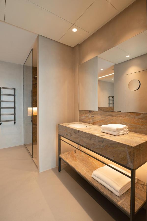 DUPARC Contemporary Suites photo