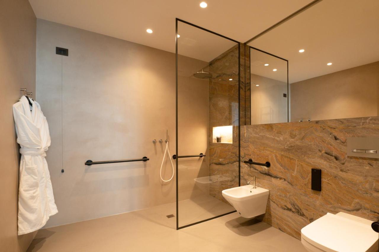 DUPARC Contemporary Suites photo