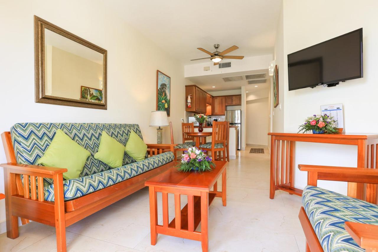 SunBreeze Suites photo