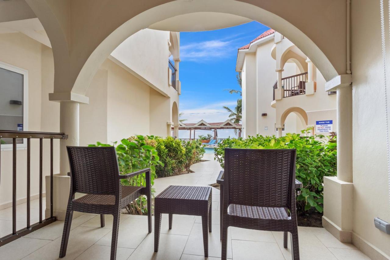 SunBreeze Suites photo