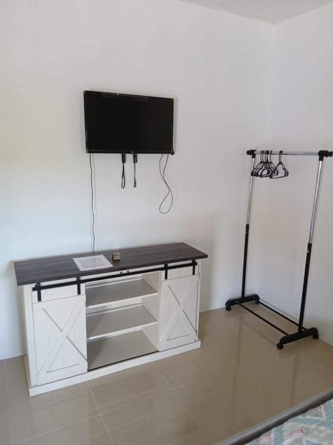 Comfy Guest Rooms - 5