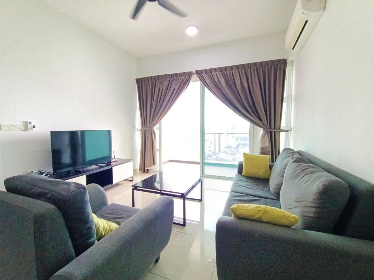 Pinnacle Tower Johor Bahru 3 Bed 2 Bath