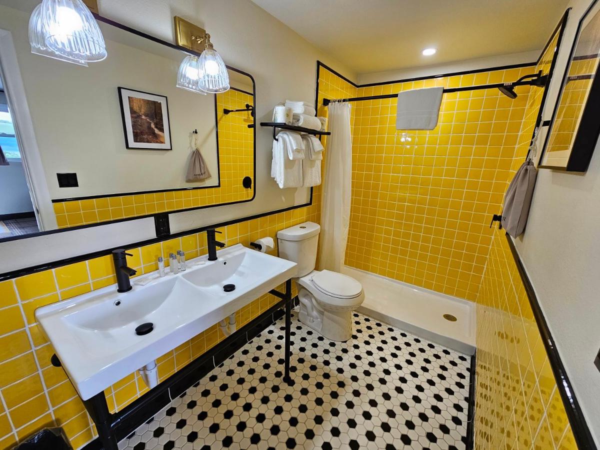The Hotel Laurel at Seneca — photo 20
