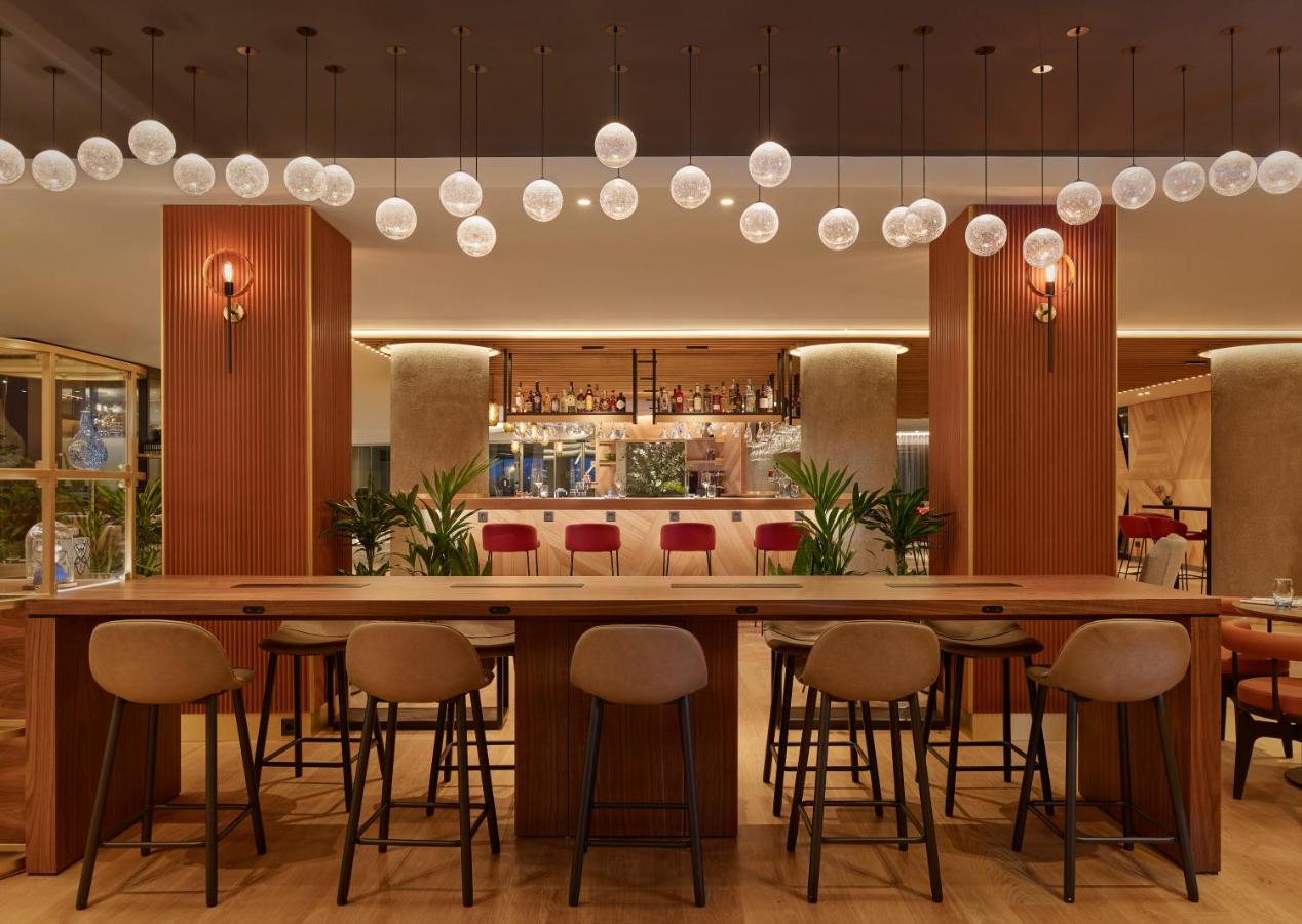 Sheraton Amsterdam Airport Hotel and Conference Center - 4