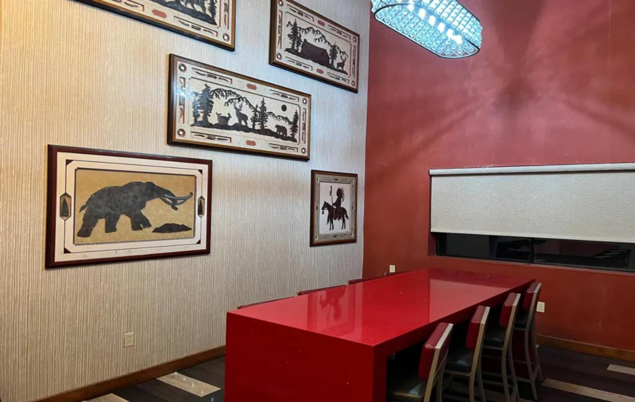 Empeiria High Sierra Hotel — photo 19