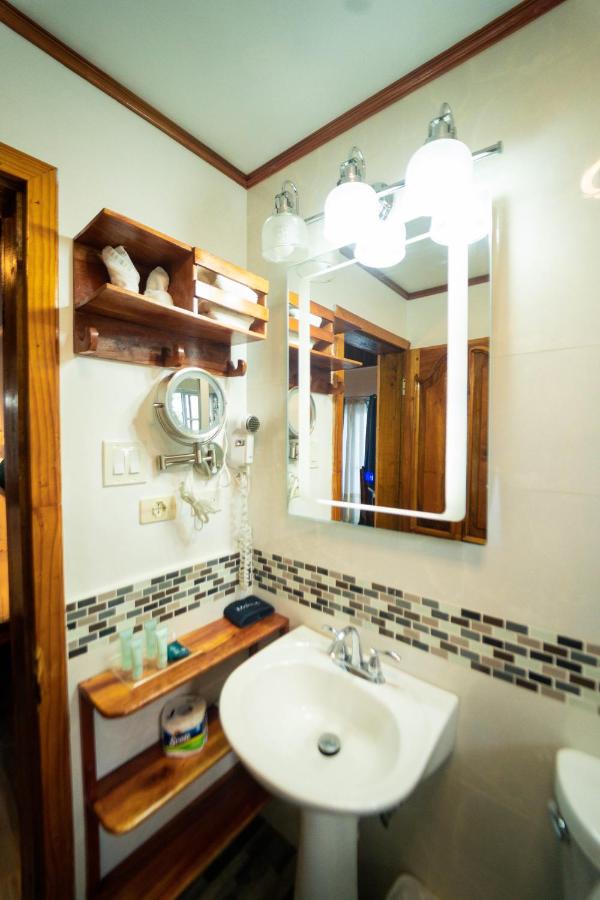 Blue Skies Beach Resort - 2