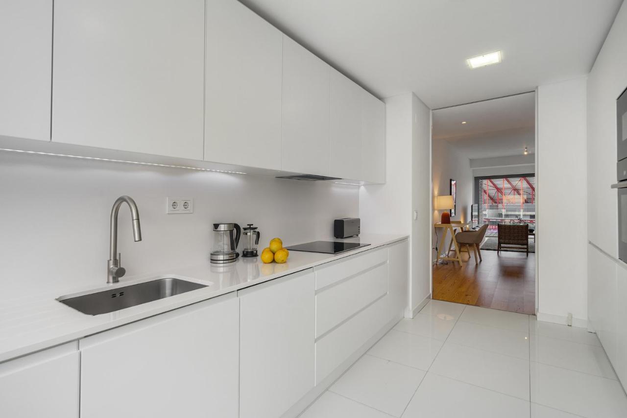 WHome Urban Retreat w/Parking, Elevator & AC by Benfica Stadium - 5