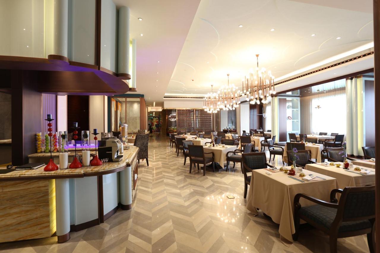 Chengdu Tibet Hotel photo