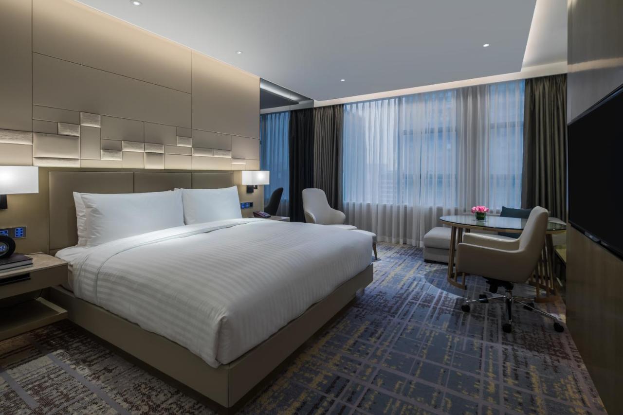 Chengdu Marriott Hotel Financial Centre photo