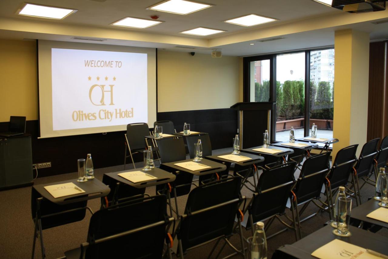 Best Western Plus Olives City Hotel - Free Parking photo