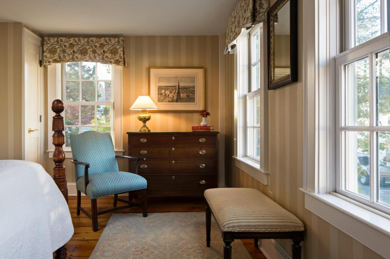 The Griswold Inn — photo 4
