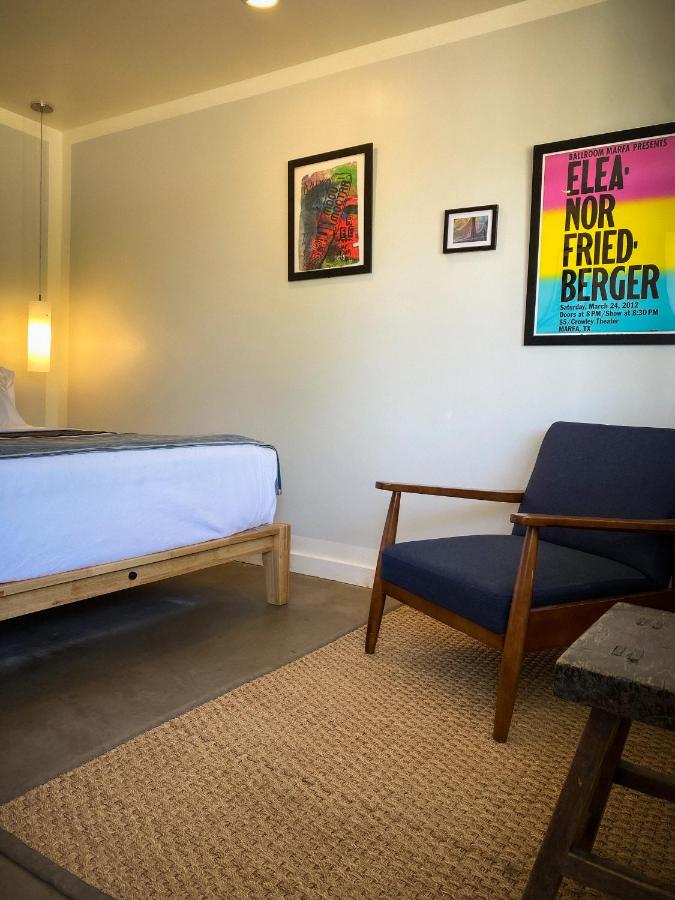 Thunderbird Hotel — photo 17
