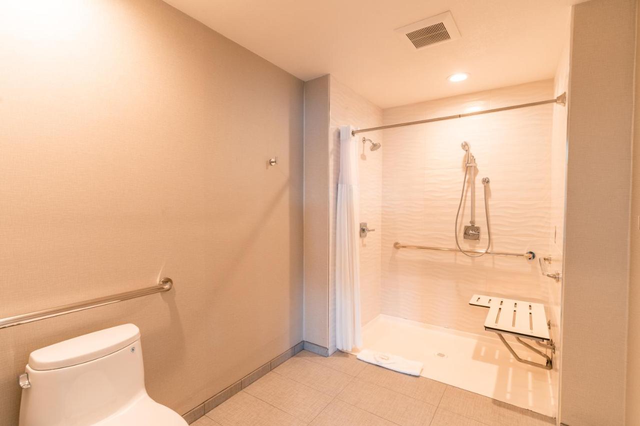 Hotel Aluxor SFO, Shuttle Service — photo 8