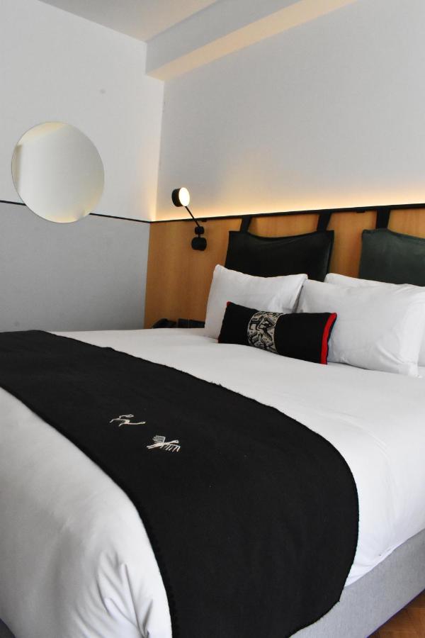 Met Hotel photo