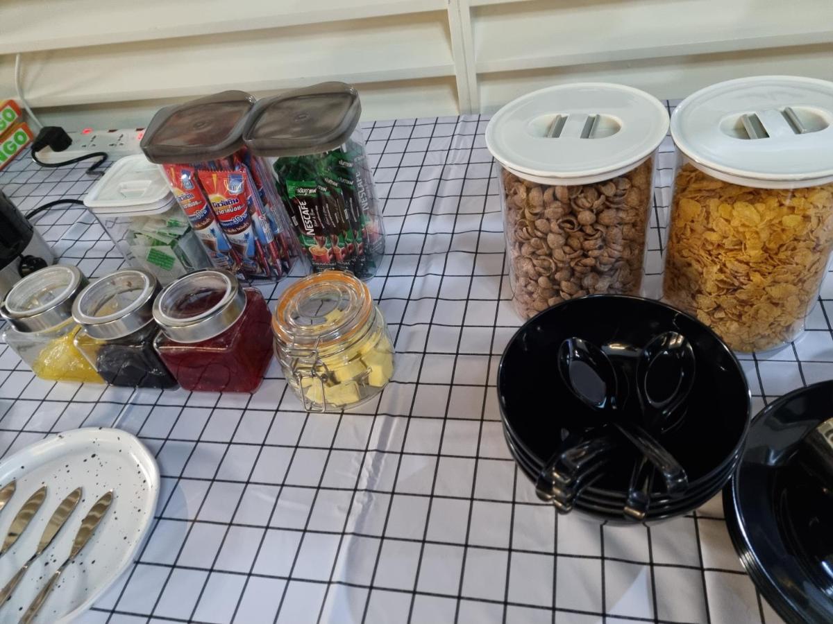 Met A Space Pod @Phrom Phong - 3