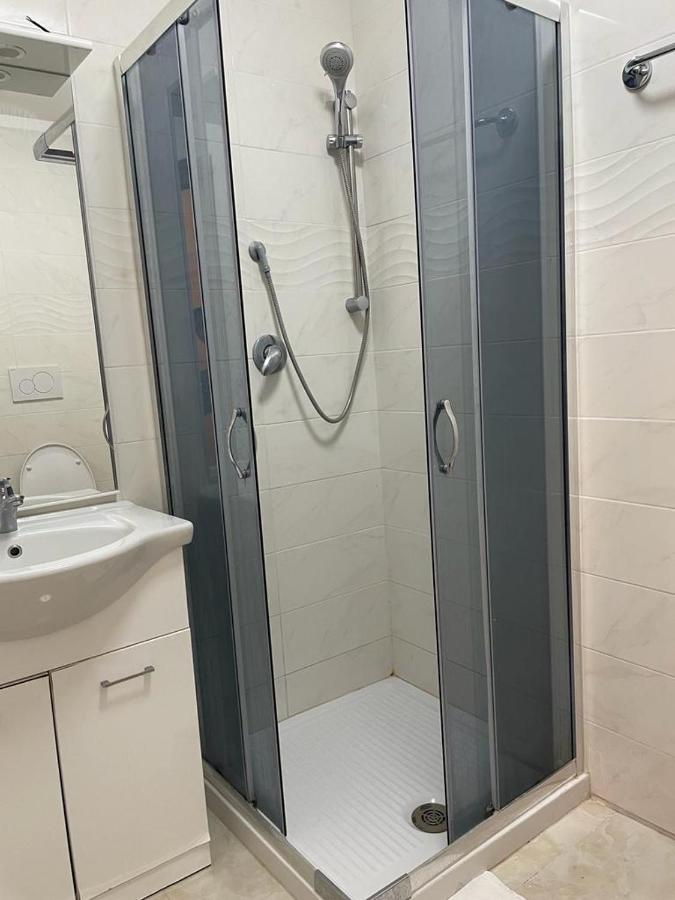 TERMINI Relex House - 3