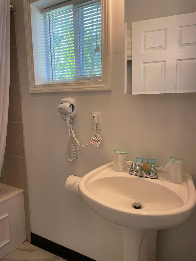 Grand Beach Inn — photo 23