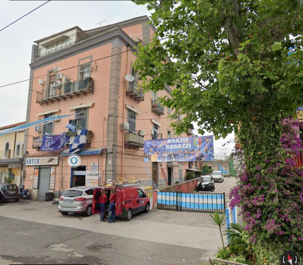 Airport Fly House - 2