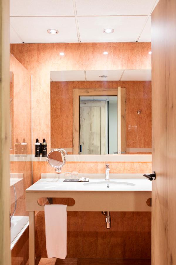Acta Arthotel photo