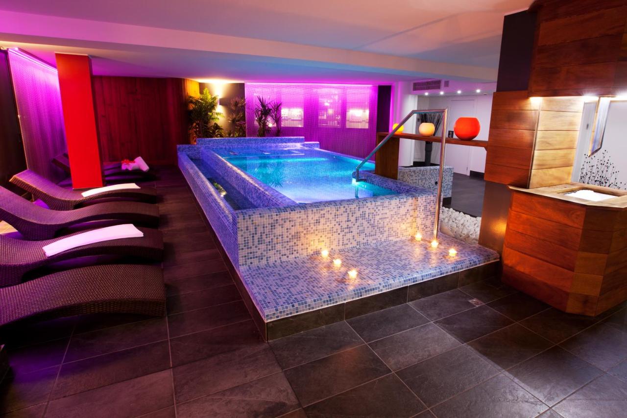 Acta Arthotel photo