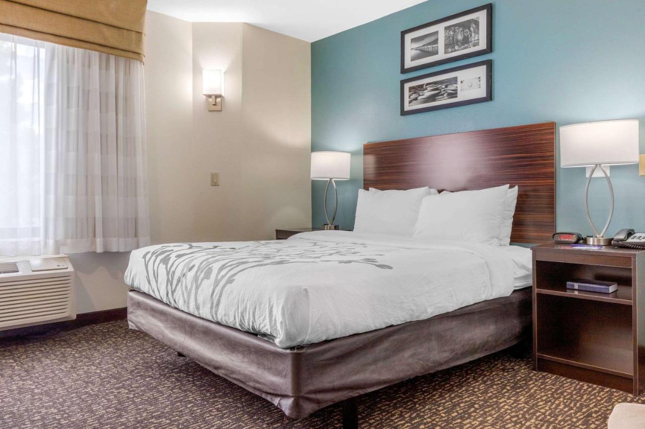 Park n' Stay Inn — photo 19