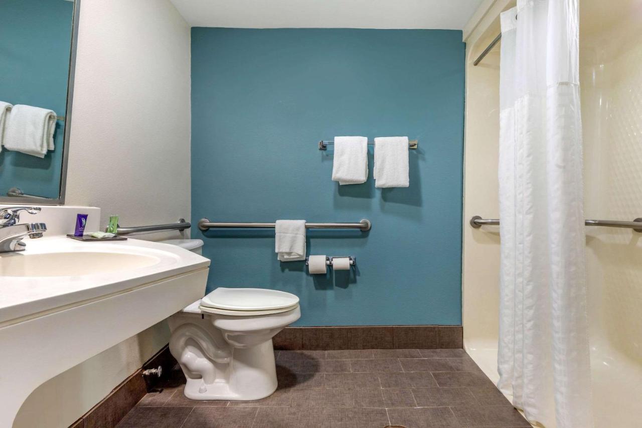 Park n' Stay Inn — photo 18