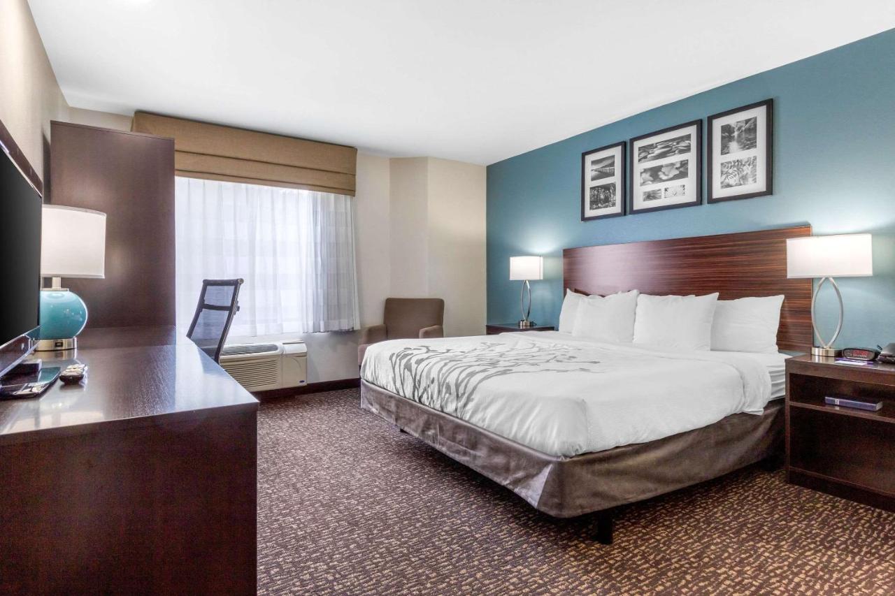 Park n' Stay Inn — photo 24