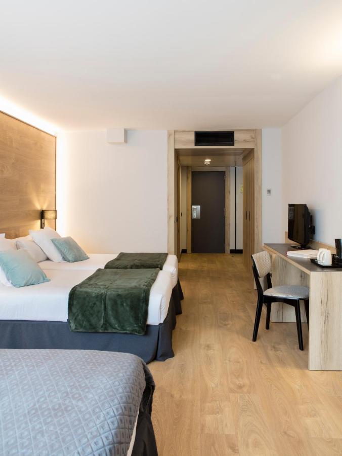 Acta Arthotel photo