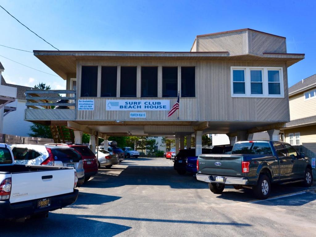Surf Club Oceanfront Hotel — photo 9