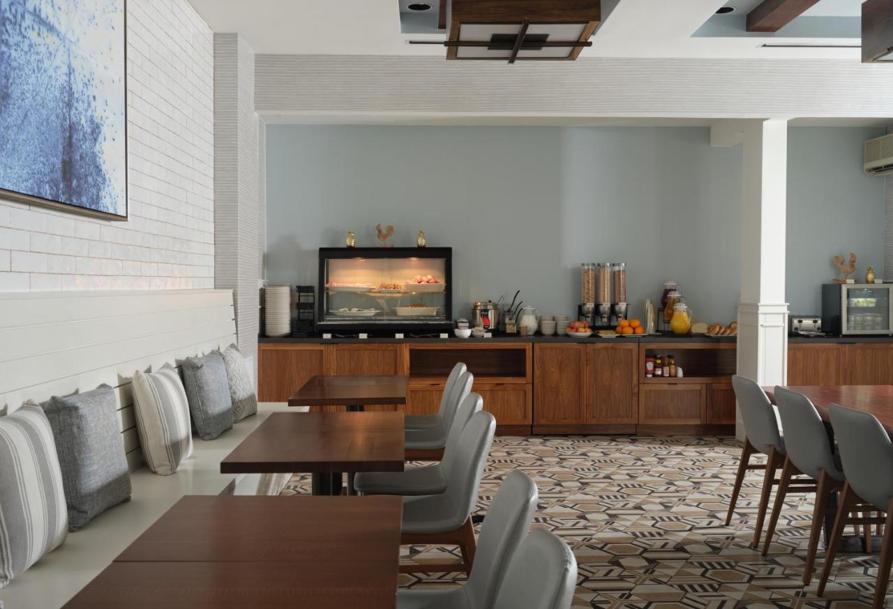 Hotel Abrego — photo 11