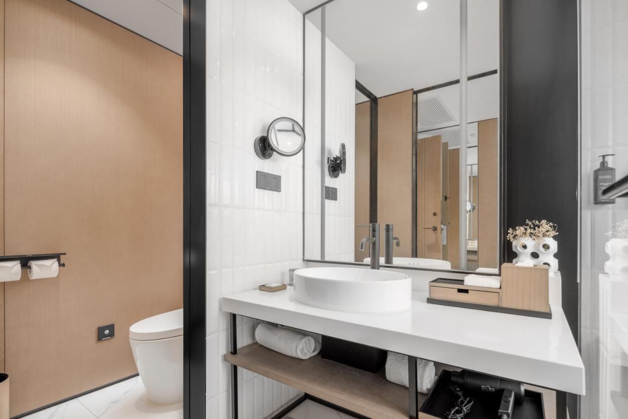 Sheraton Chengdu Lido Hotel photo