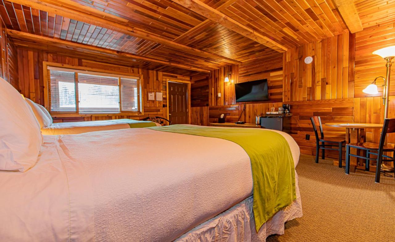 Cooper Spur Mountain Resort — photo 14