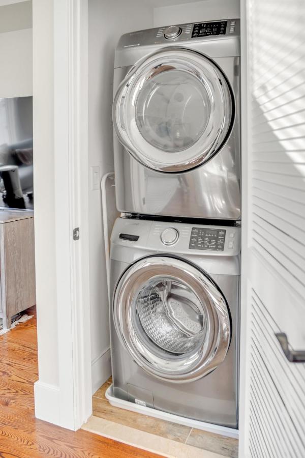 SkyHouse JC - New 3BR Apt with Private Rooftop - 5