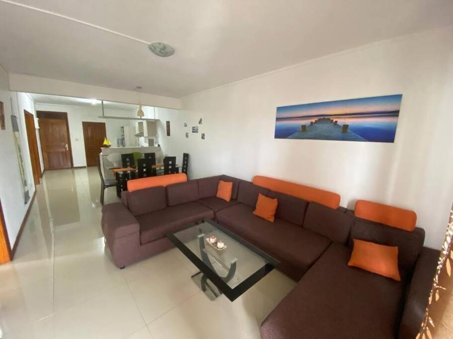 Spacious beach property in Flic en Flac - 5