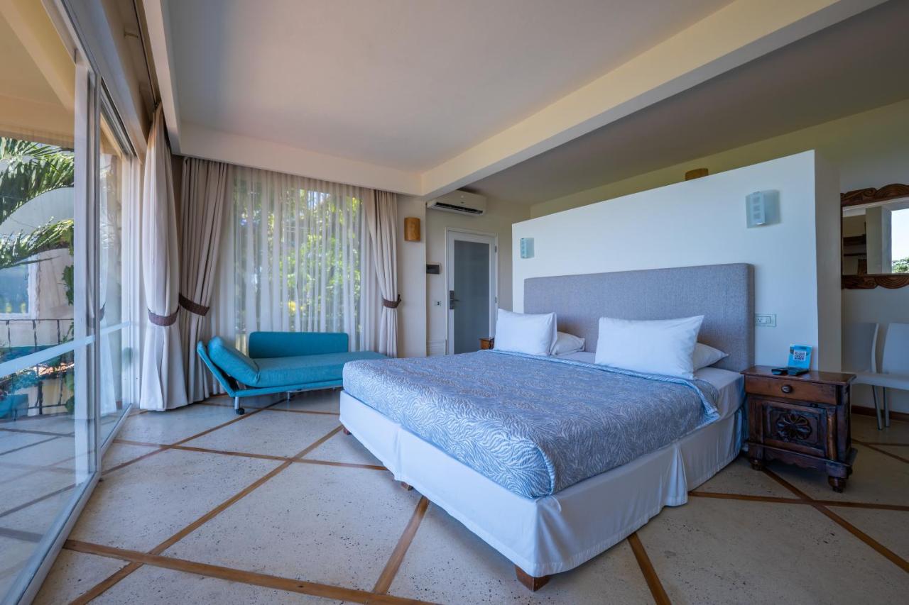 Hotel La Mariposa photo