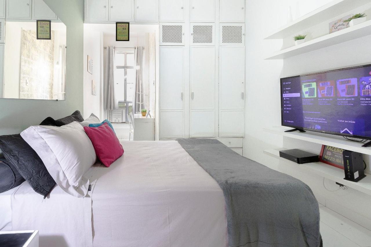 Comfort in Copacabana: 3 Minutes from the Beach - 3