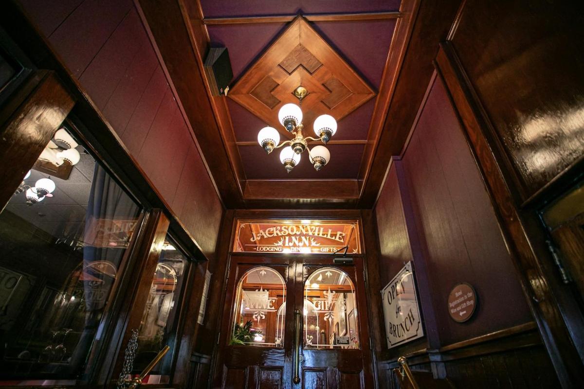 Historic Jacksonville Inn — photo 24