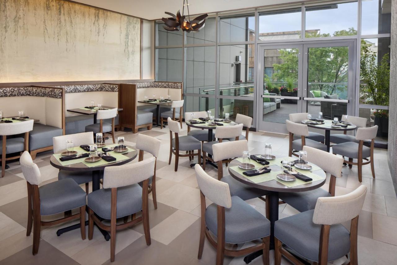 Hotel Indigo Flushing - LaGuardia - 4