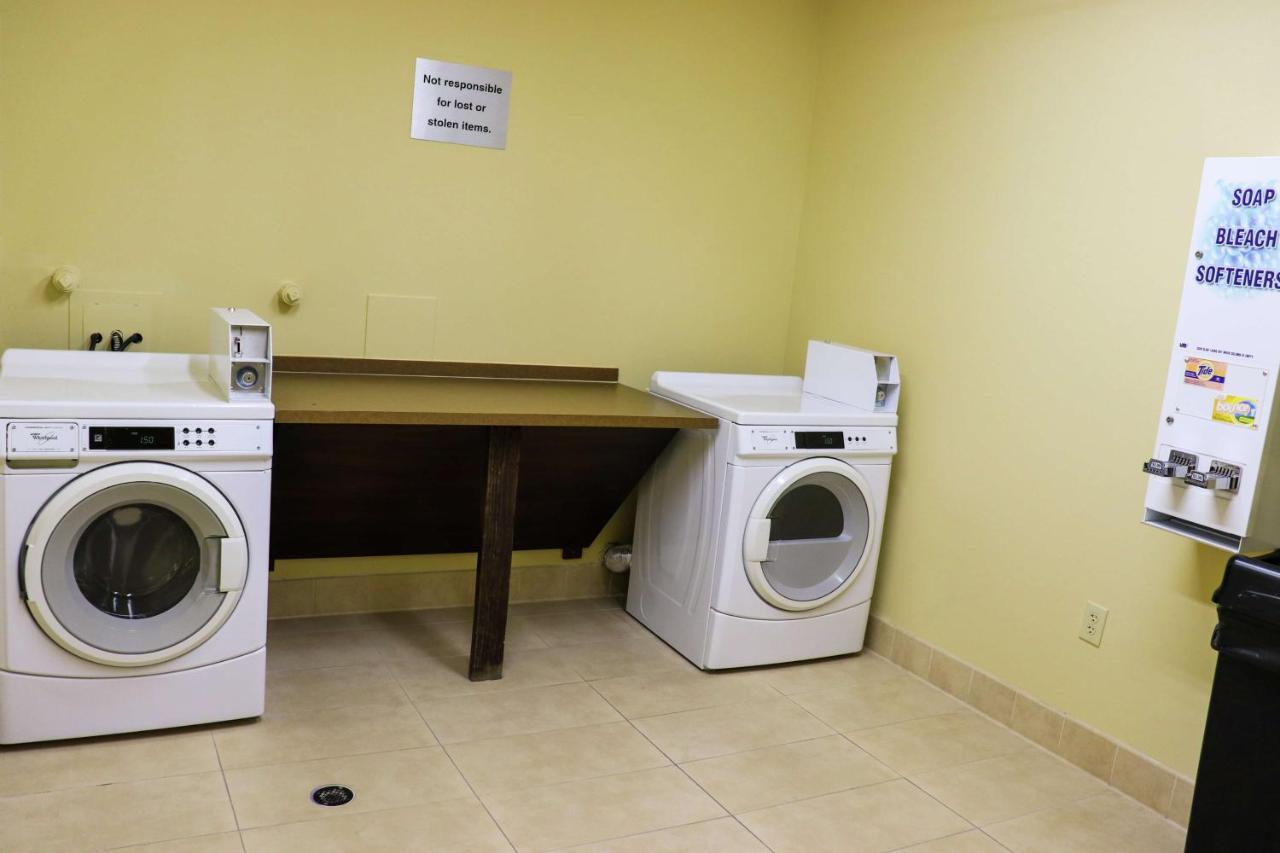 Hampton Inn Austin Oak Hill - 3